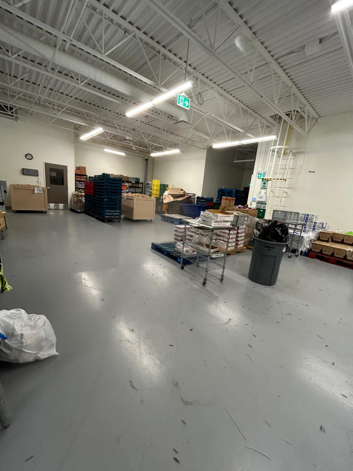 Volunteering in Regina Food Bank